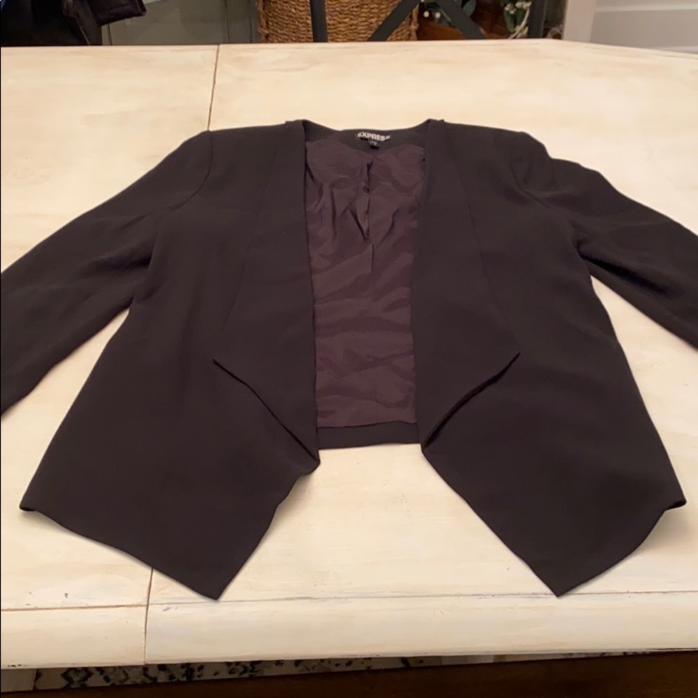Women’s Tuxedo shape Blazer